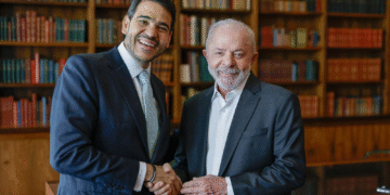 Lula envia ao Senado nesta terça indicação de Messias ao STF