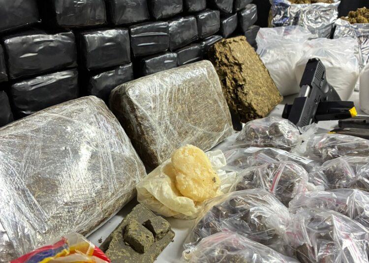 GM de Campinas apreende 65 kg de drogas e pistola 9mm no Jardim São Marcos