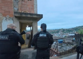 Operação mira esquema de fraude bancária de R$ 136 milhões ligado ao CV