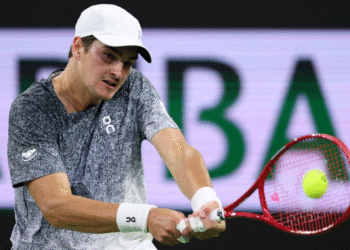 João Fonseca x Sinner: brasileiro enfrenta nº 2 do mundo nas oitavas de Indian Wells