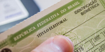 Processo de verificação da situação eleitoral no Brasil