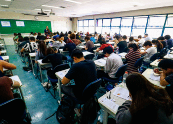 Fuvest divulga datas do vestibular 2027; veja o calendário