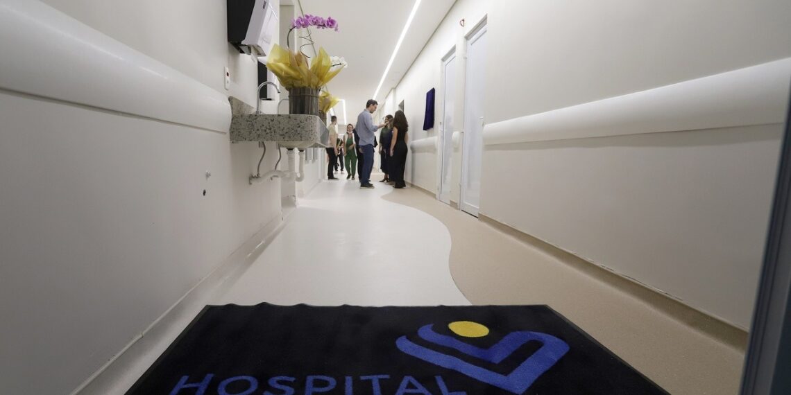 Hospital PUC-Campinas opera com 310% da capacidade no PS Adulto pelo SUS