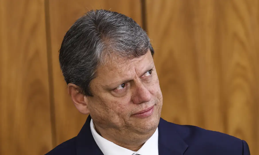 ‘Escala 6×1 está tomando um caminho de populismo que não deveria ter’, diz Tarcísio