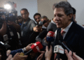 Conflito não deve impactar economia brasileira imediatamente, diz Haddad