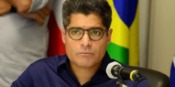 Pré-candidato ao governo da Bahia, ACM Neto recebeu mais de R$ 1,7 milhão do Master