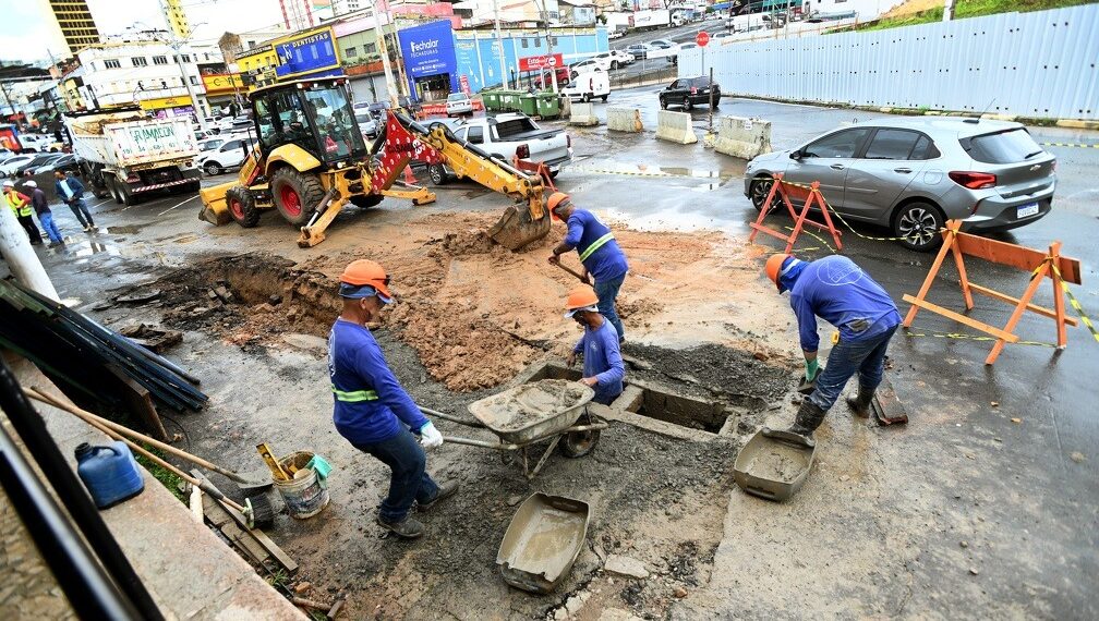 Acesso ao estacionamento do Mercadão, em Campinas, é alterado por conta de obras