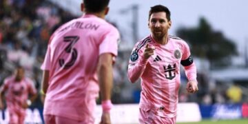 Messi chega a marca de 900 gols na carreira
