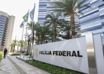 Investigação da PF revela acesso ilegal a dados sensíveis de ministros do STF
