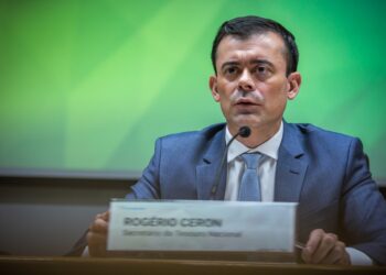 Dario Durigan anuncia Rogério Ceron como o novo secretário-executivo da Fazenda