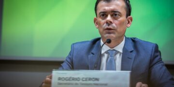 Dario Durigan anuncia Rogério Ceron como o novo secretário-executivo da Fazenda