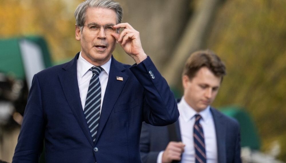 É provável que a tarifa global entre em vigor essa semana, diz Scott Bessent