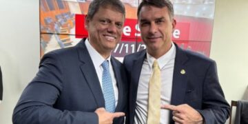 Tarcísio teve ‘ótima’ conversa com Valdemar sobre definição de vice