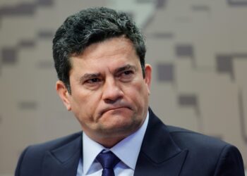 ‘Quero que Flávio seja mais votado do que o pai dele foi em 2022’, afirma Moro