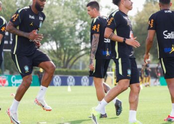 Carlo Ancelotti testa mudanças para enfrentar a Croácia