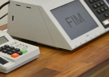 Análise dos impactos legais da abstenção eleitoral não justificada