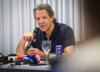 ‘Tarcísio não tem familiaridade nenhuma com SP’, diz Haddad