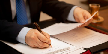 Litigância abusiva: o custo de fingir que se combate