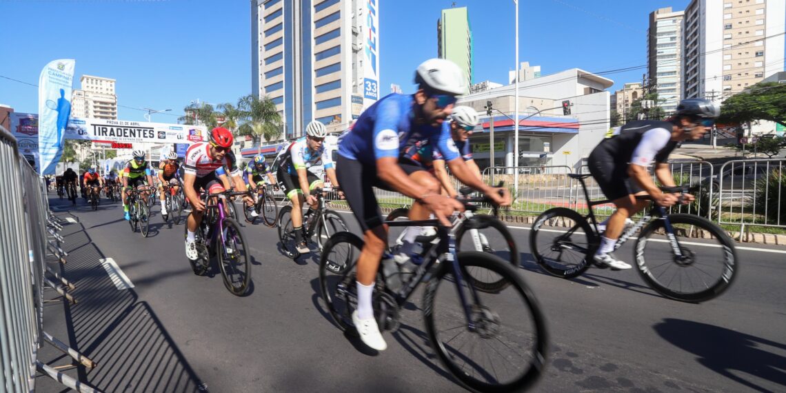 Campinas terá operação especial de trânsito para Prova Tiradentes de Ciclismo