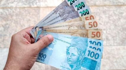 Quase 70% dos brasileiros estão endividados, diz pesquisa