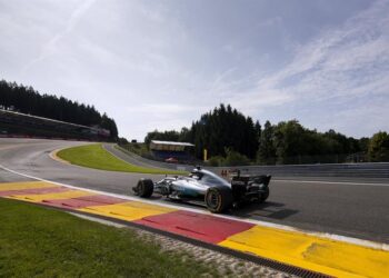 Por que a Eau Rouge em Spa é a curva mais icônica da Fórmula 1