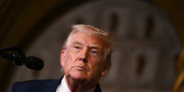 Trump diz que EUA podem ‘facilmente’ reabrir Ormuz e extrair petróleo do Irã