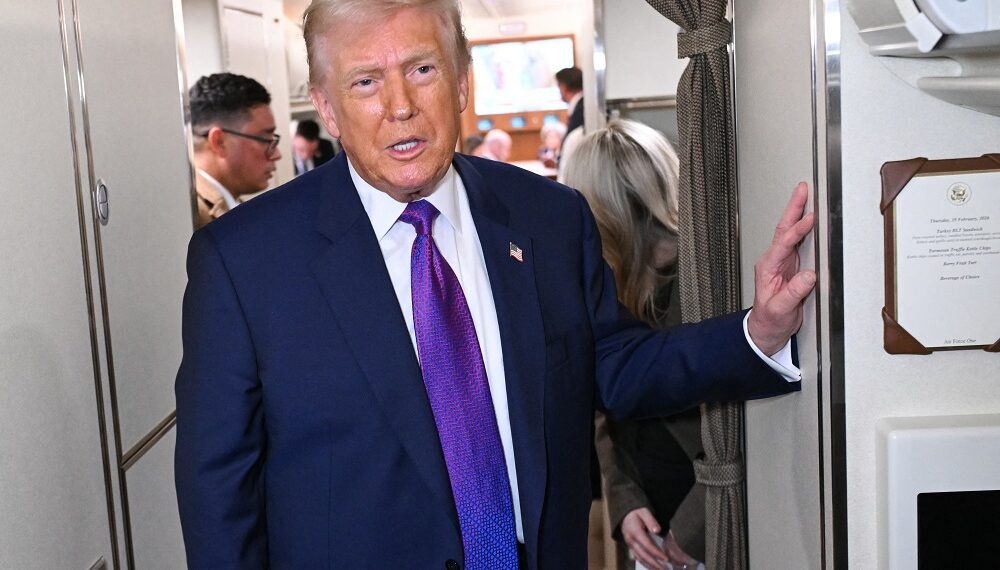 Trump diz que pode ‘passar’ em Cuba depois das tensões com Irã