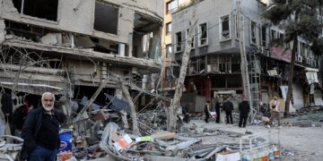 Militares israelenses dizem às pessoas no Irã para evitarem usar trens