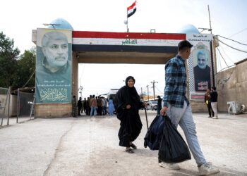 Iraque fecha principal passagem comercial com Irã após ataques aéreos