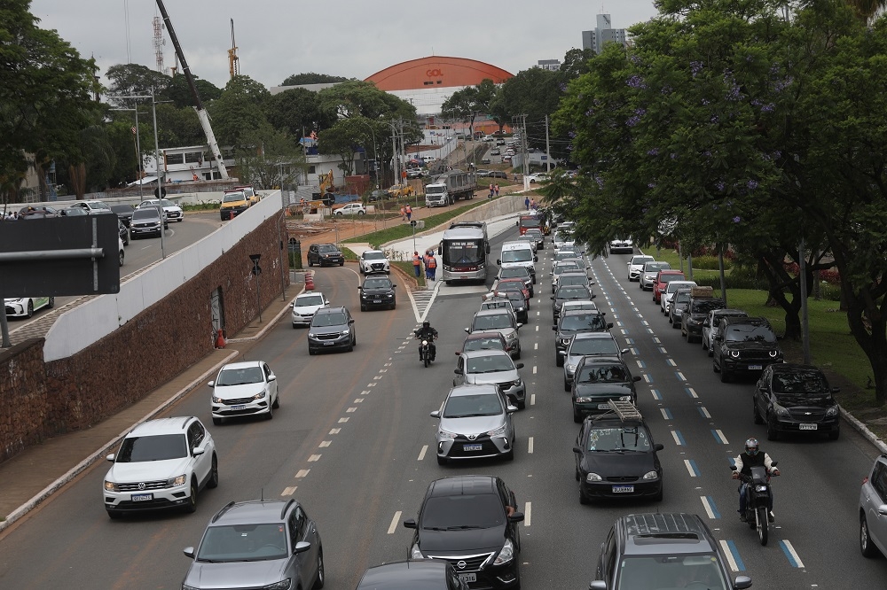 Guia de arrefecimento: por que o carro ferve no trânsito e como evitar