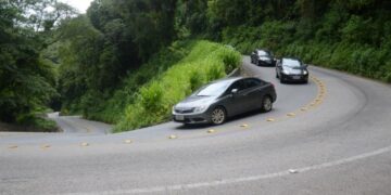 Como preparar o carro para a serra: o checklist de revisão essencial