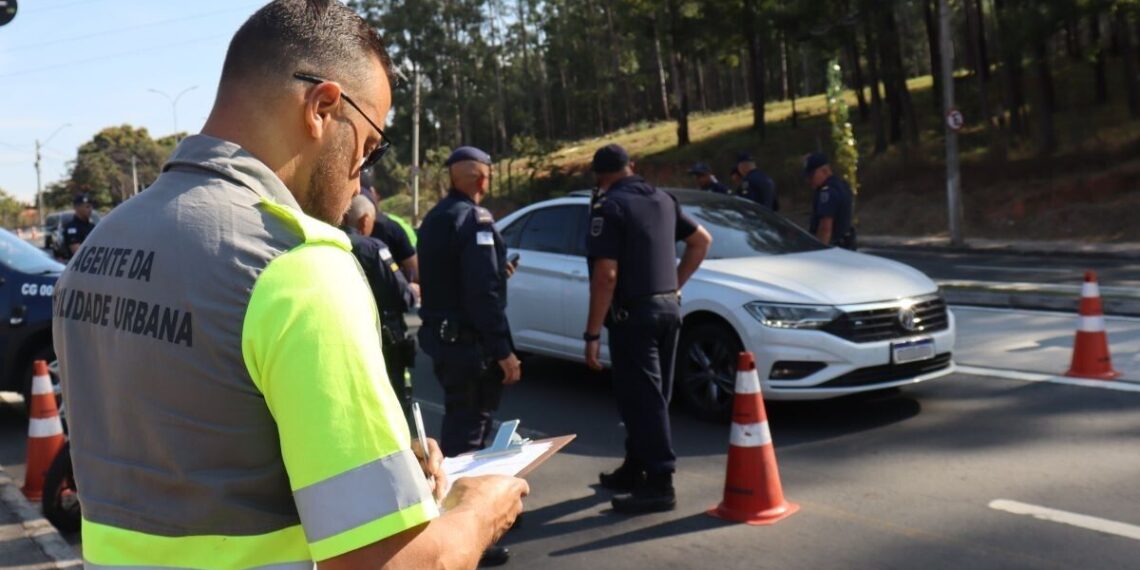 Flagras de motoristas sem CNH disparam 64% em Campinas e já causaram 11 mortes