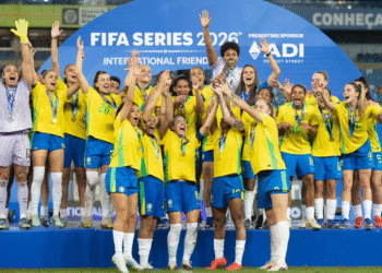Brasil vence Canadá por 1 a 0 e conquista Fifa Series