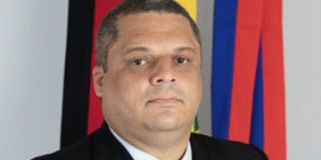 Prefeito eleito no domingo é afastado por suposta ligação com o CV