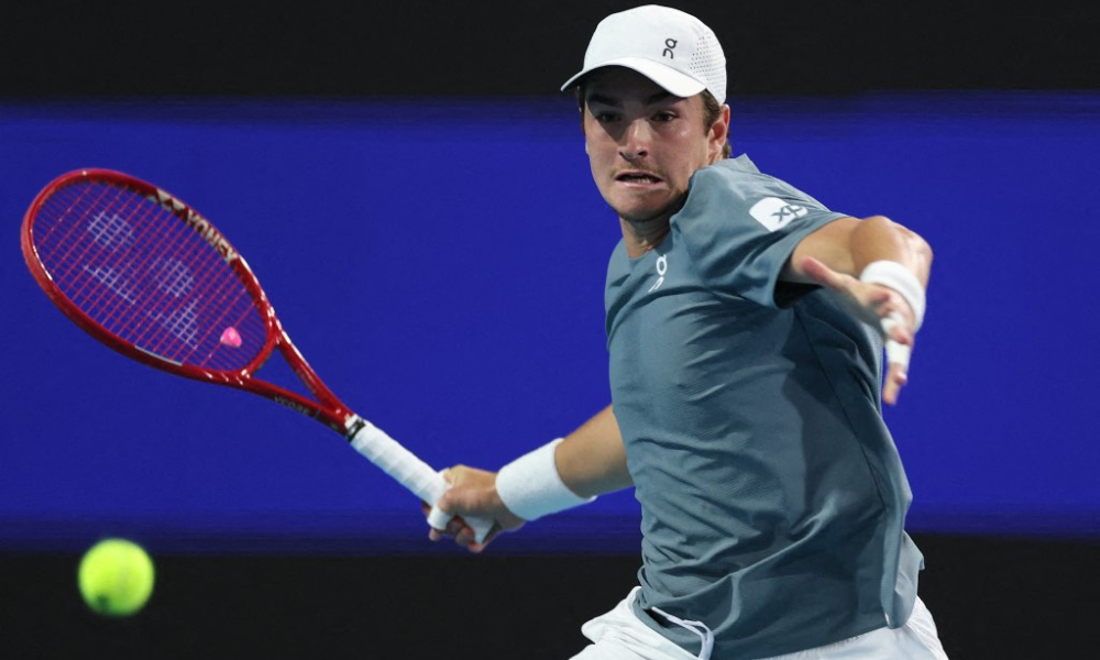 João Fonseca vence chileno Alejandro Tabilo na estreia do ATP 500 de Munique