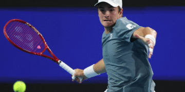 João Fonseca vence chileno Alejandro Tabilo na estreia do ATP 500 de Munique