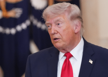 Trump indica possível retomada de negociações com o Irã no Paquistão