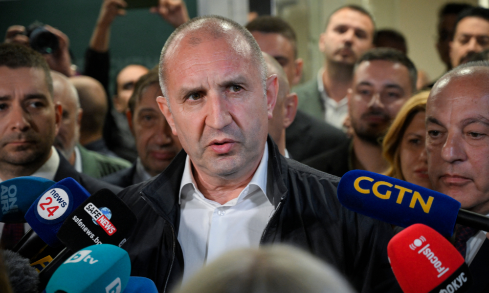 Candidato pró-Rússia vence eleições legislativas na Bulgária