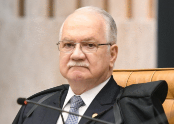 Fachin repudia inclusão de ministros em relatório da CPI do Crime Organizado