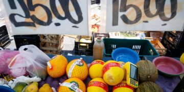 Conflito no Oriente Médio impulsiona alta dos preços globais de alimentos, aponta FAO