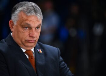 Eleições parlamentares na Hungria podem tirar Orbán do poder