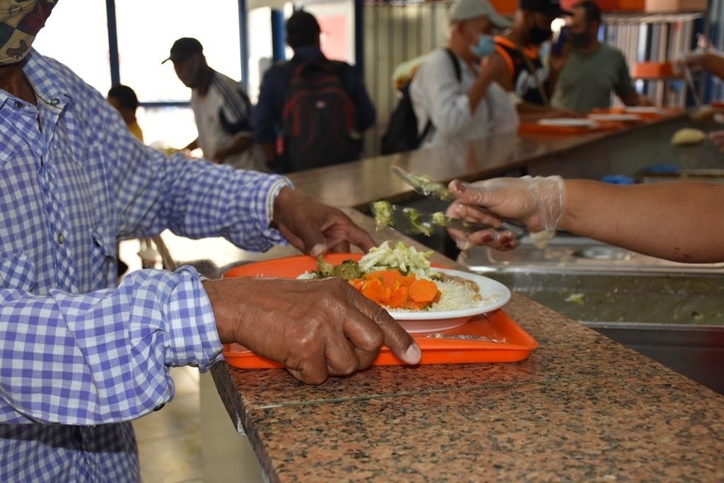 Estado manterá o Bom Prato de Sumaré aberto servindo jantar a R$ 1