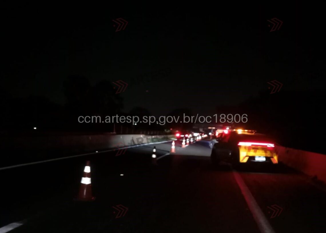 Mulher morre atropelada na Rodovia do Açúcar, em Piracicaba