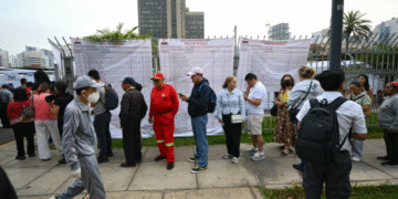 Peru retoma votação para eleitores que ficaram sem cédulas no 1º turno