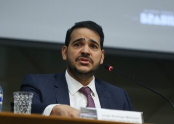 Derrota histórica para Lula: Senado rejeita indicação de Jorge Messias ao STF, caso inédito desde 1894