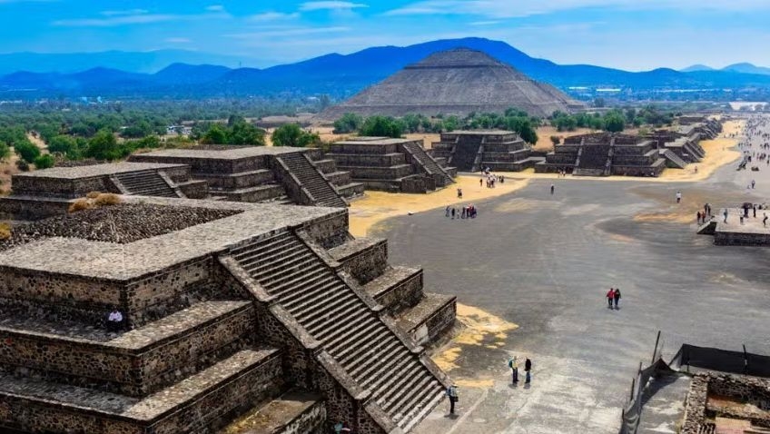 Homem mata turista canadense em ataque a tiros no México