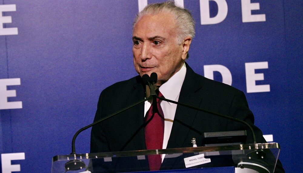 Temer exalta legado de seu governo em fala na APM: ‘Nós entregamos o país em ordem’