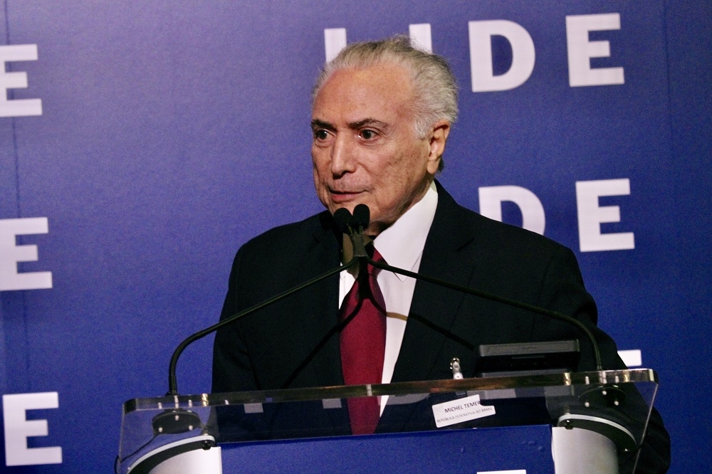 Temer exalta legado de seu governo em fala na APM: ‘Nós entregamos o país em ordem’