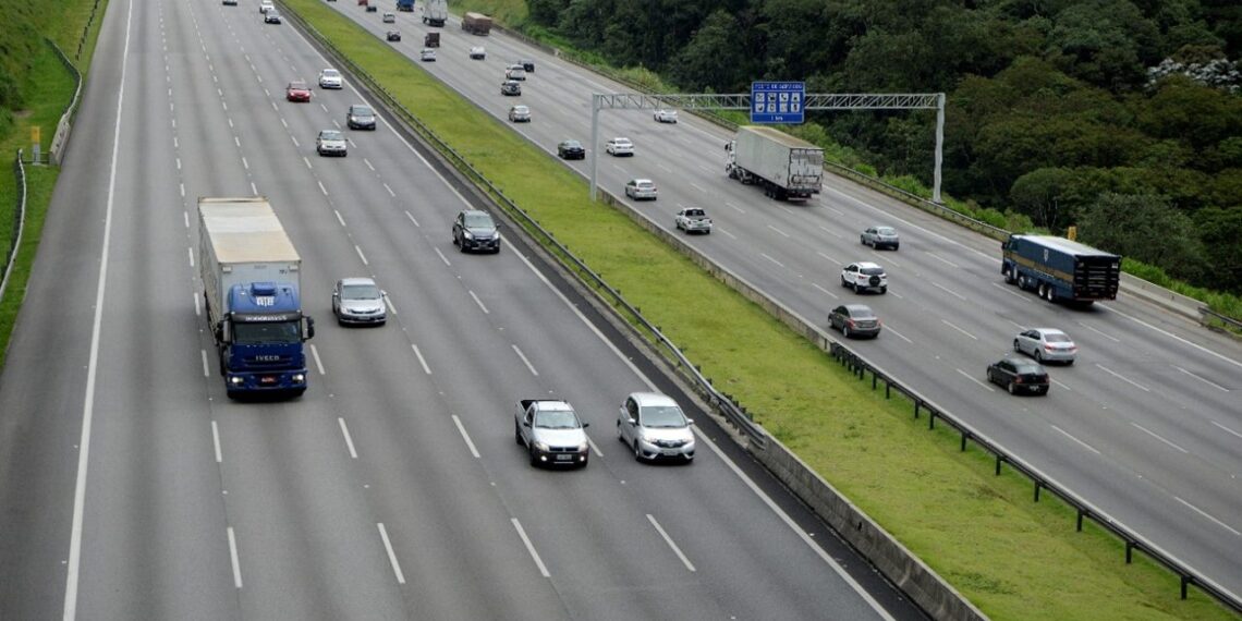 Autoban prevê 2 milhões de veículos na Anhanguera-Bandeirantes e pico de saída nesta quinta