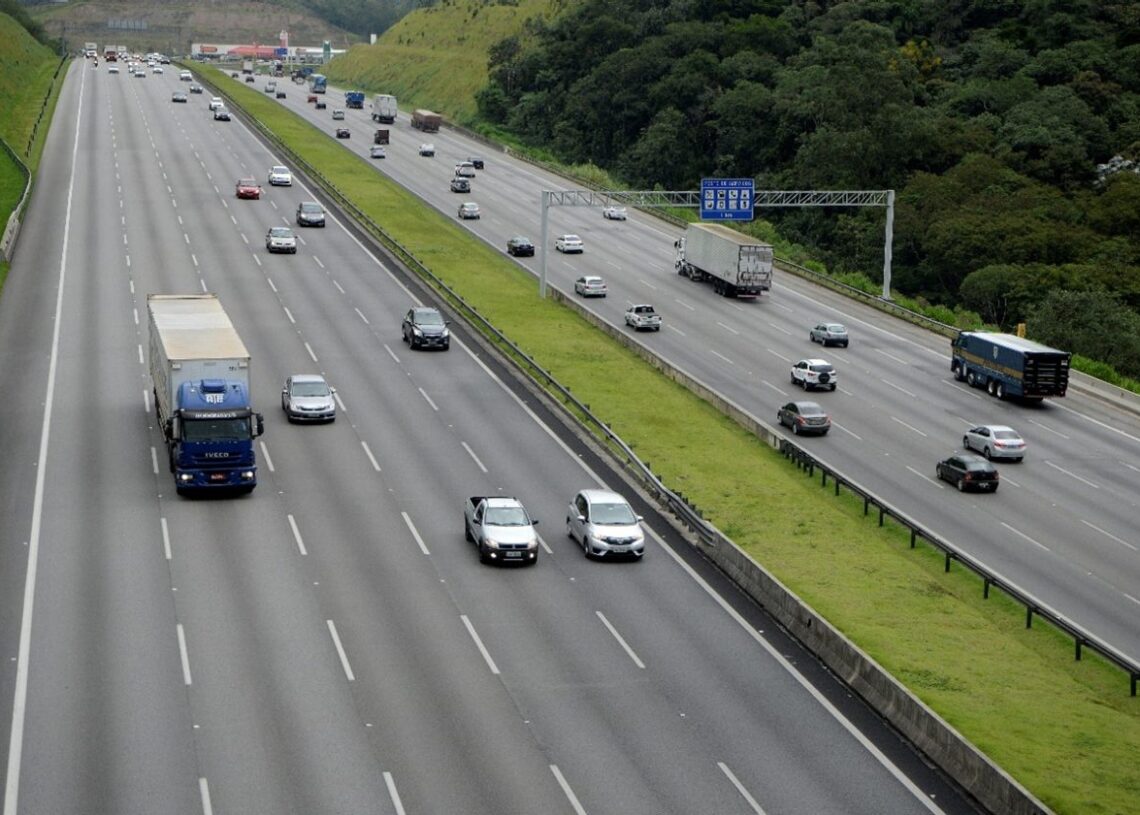 Autoban prevê 2 milhões de veículos na Anhanguera-Bandeirantes e pico de saída nesta quinta